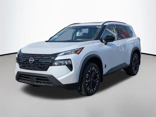 Everest White Pearl Tricoat 2026 Nissan Rogue Dark Armor