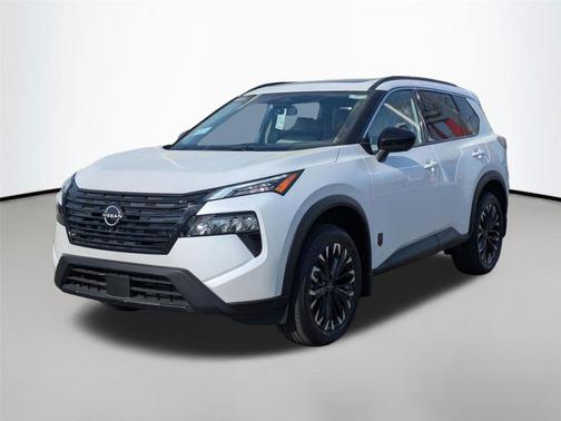 Everest White Pearl Tricoat 2026 Nissan Rogue Dark Armor