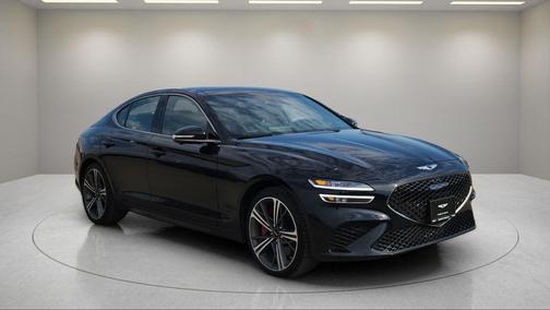 2025 Genesis G70 3.3T RWD Sport Advanced