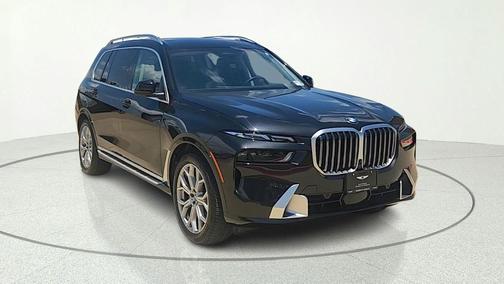 Black Sapphire Metallic 2026 BMW X7 xDrive40i