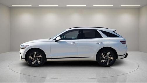 2026 Genesis GV70 3.5T Sport Advanced