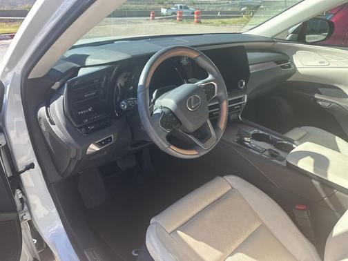2024 Lexus RX 350 Luxury