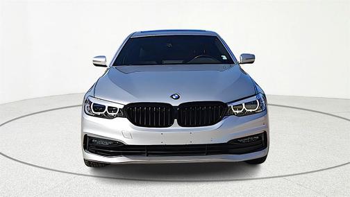 2018 BMW 540 540i