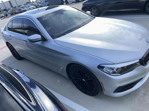 2018 BMW 540 540i