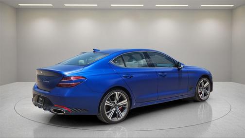 2025 Genesis G70 2.5T RWD