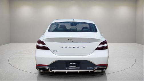 2026 Genesis G70 2.5T RWD Prestige