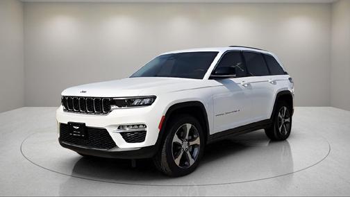 2023 Jeep Grand Cherokee Limited X