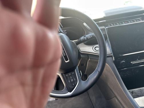 2023 Jeep Grand Cherokee Limited X