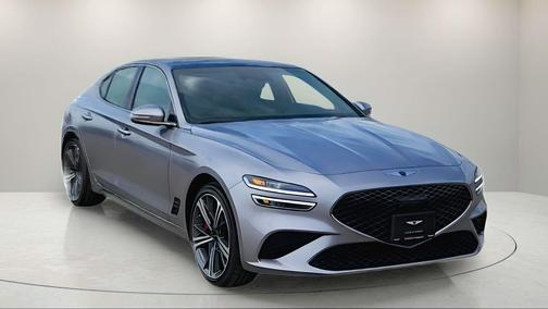 2025 Genesis G70 2.5T RWD