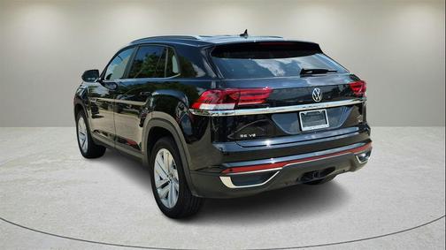 2022 Volkswagen Atlas Cross Sport 3.6L V6 SE w/Technology