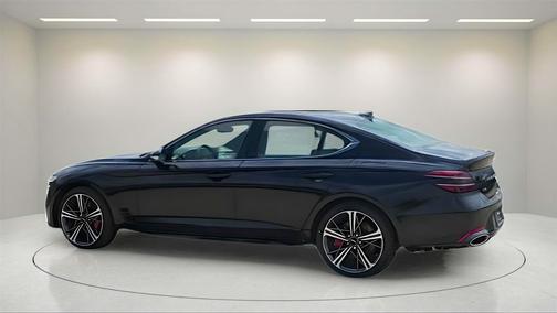 2025 Genesis G70 3.3T RWD Sport Advanced