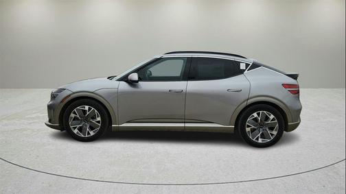 2024 Genesis GV60 Standard RWD