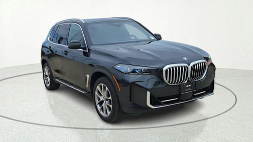 Black Sapphire Metallic 2026 BMW X5 xDrive40i