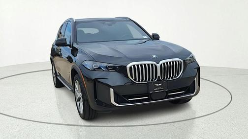 Black Sapphire Metallic 2026 BMW X5 xDrive40i