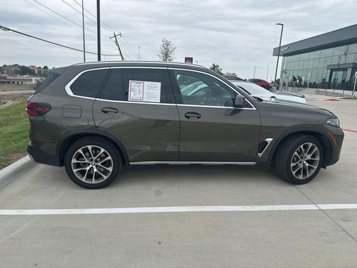 2024 BMW X5 xDrive40i