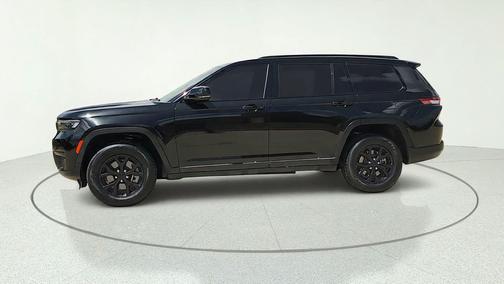 Diamond Black Crystal Pearlcoat 2025 Jeep Grand Cherokee L Altitude