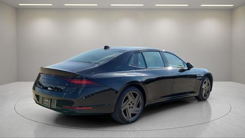 2026 Genesis G90 e-SC Prestige Black