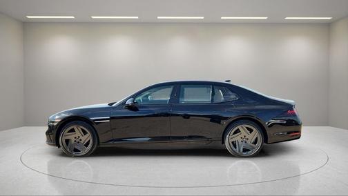 2026 Genesis G90 e-SC Prestige Black