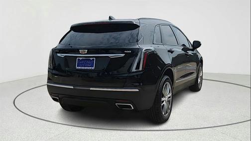 2025 Cadillac XT5 Sport