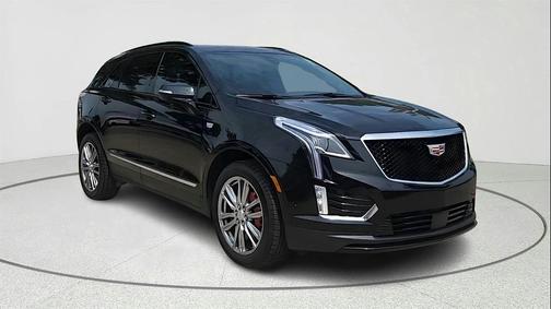 2025 Cadillac XT5 Sport