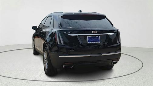 2025 Cadillac XT5 Sport