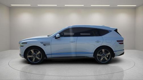 2022 Genesis GV80 2.5T