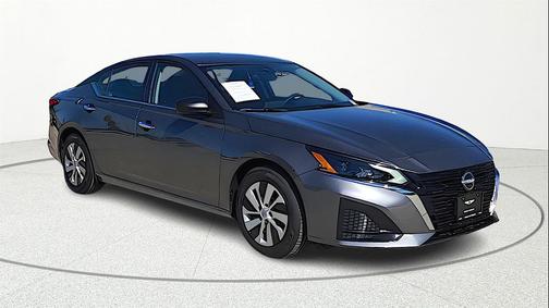 2025 Nissan Altima S FWD