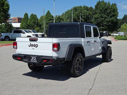 Bright White Clearcoat 2021 Jeep Gladiator Rubicon