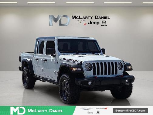 Bright White Clearcoat 2021 Jeep Gladiator Rubicon