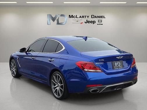 Mallorca Blue 2019 Genesis G70 3.3T Advanced