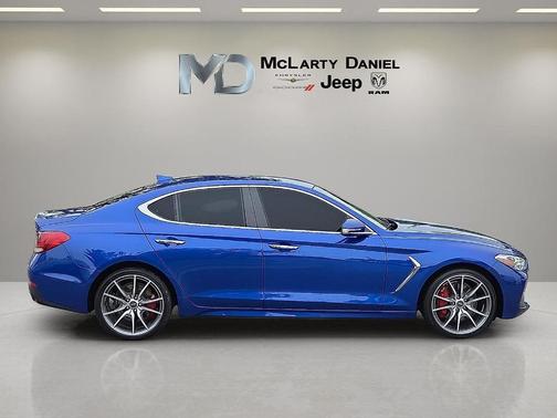 Mallorca Blue 2019 Genesis G70 3.3T Advanced