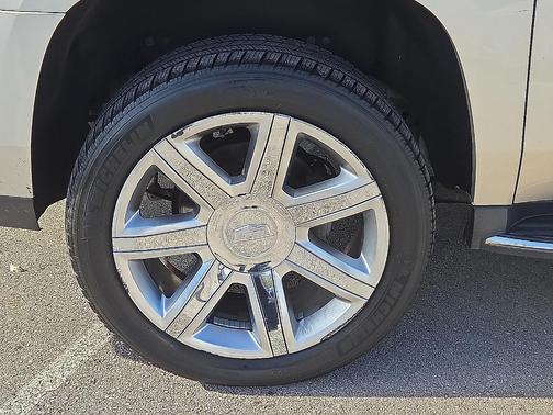 2017 Cadillac Escalade ESV Luxury