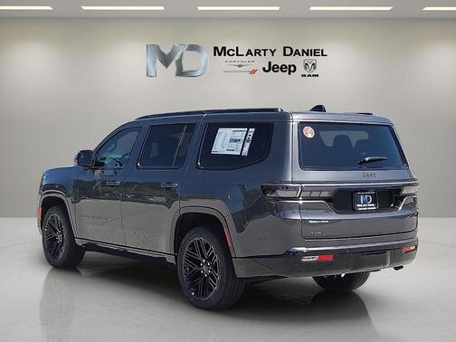Metallic 2026 Jeep Grand Wagoneer Limited Reserve
