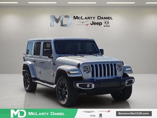 Silver Zynith Clearcoat 2022 Jeep Wrangler Unlimited 4xe Sahara