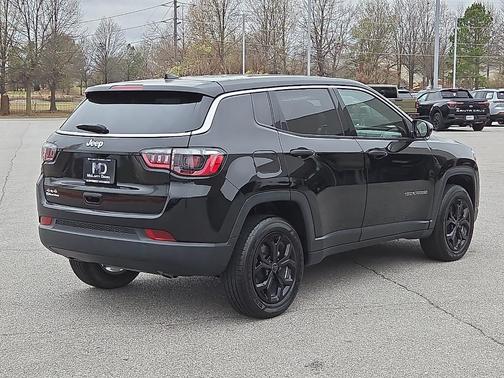 Diamond Black 2025 Jeep Compass Sport