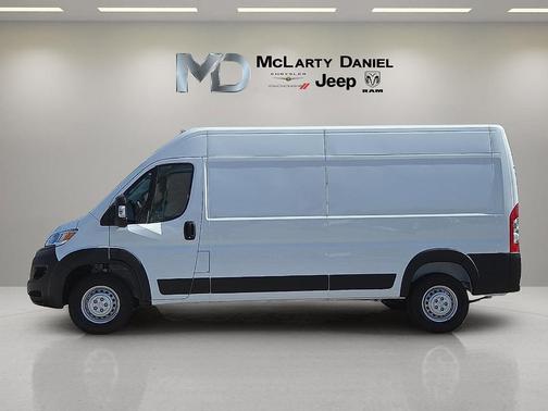 Bright White Clearcoat 2026 RAM ProMaster 2500 High Roof