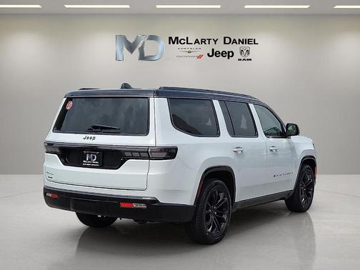 Bright White Clearcoat 2026 Jeep Grand Wagoneer Summit