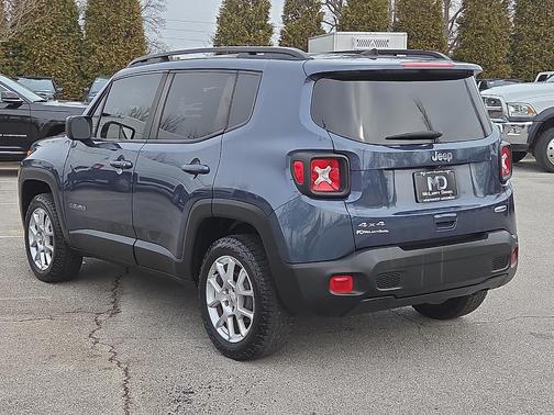 2022 Jeep Renegade Latitude
