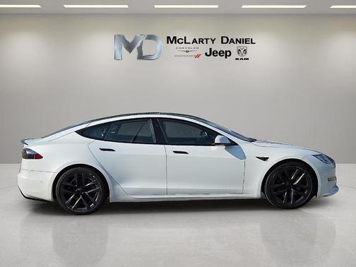 2021 Tesla Model S Plaid