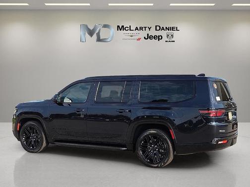 2025 Jeep Wagoneer L Series II