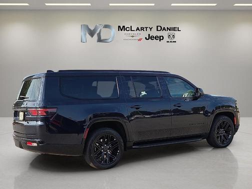 2025 Jeep Wagoneer L Series II