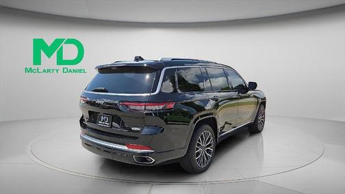 2021 Jeep Grand Cherokee L Summit