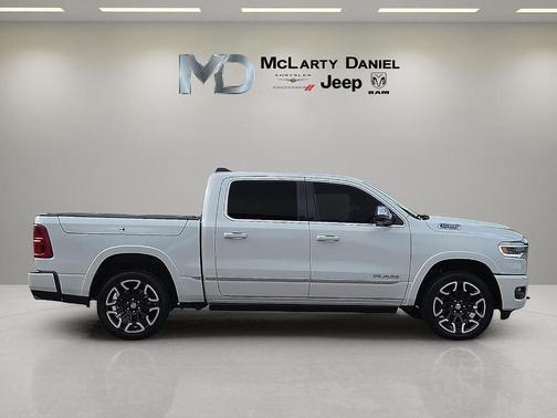 Ivory White 2025 RAM 1500 Limited