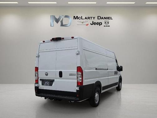 Bright White Clearcoat 2026 RAM ProMaster 3500 High Roof