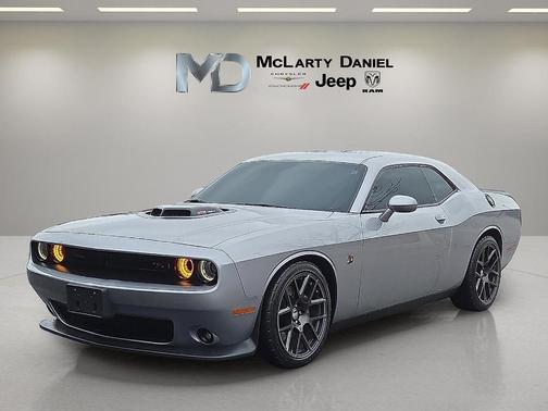 2016 Dodge Challenger R/T Scat Pack