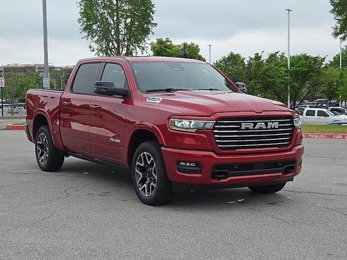Molten Red Pearlcoat 2026 RAM 1500 Laramie