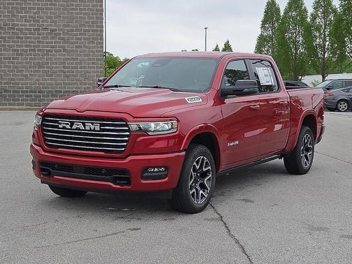 Molten Red Pearlcoat 2026 RAM 1500 Laramie
