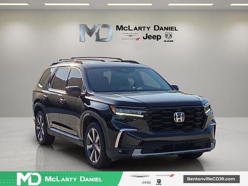 Crystal Black Pearl 2023 Honda Pilot Elite