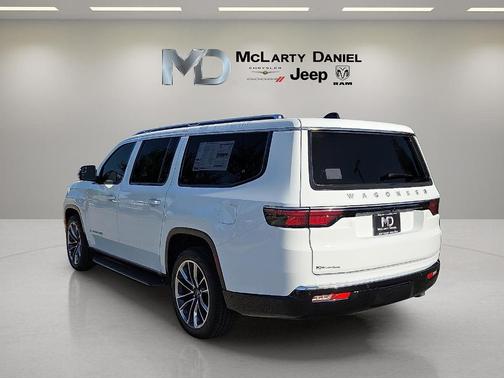 2025 Jeep Wagoneer L Series II