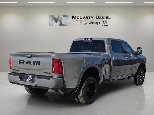 Ceramic Gray Clearcoat 2026 RAM 3500 Laramie